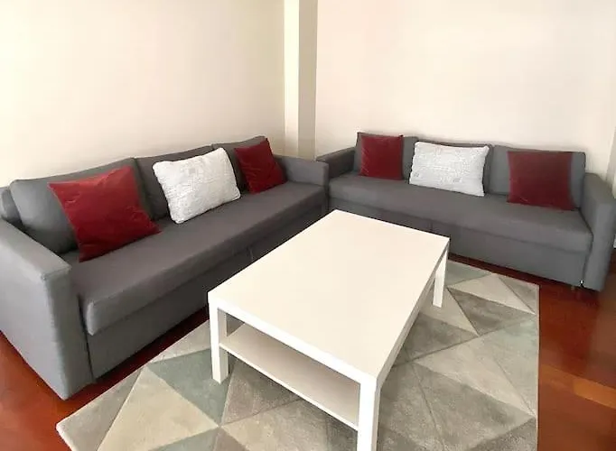 Piso De Lujo Con Piscina Y Gym, A 2min De La Playa * A Coruna